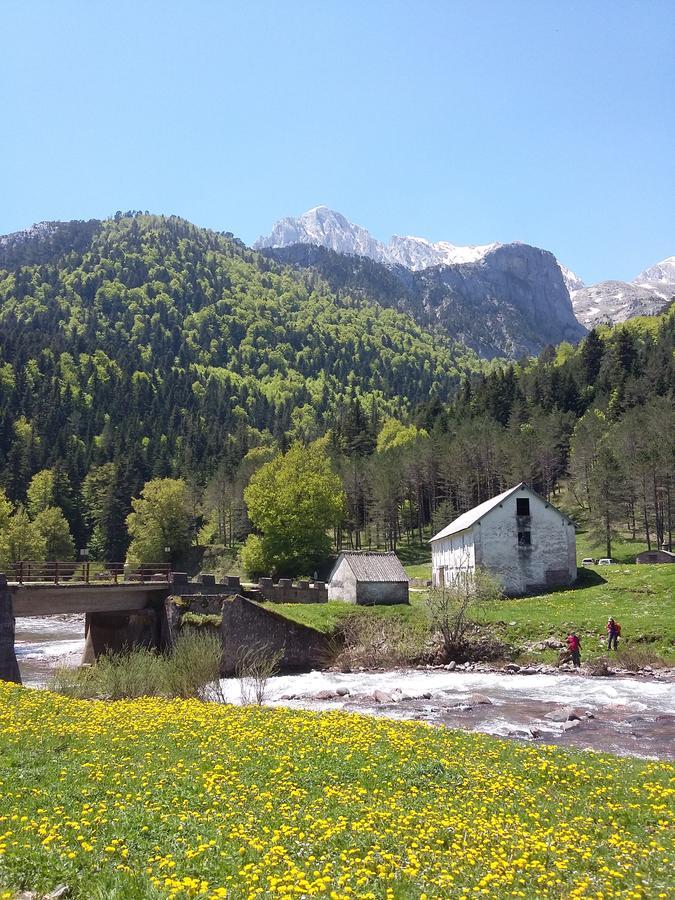 Hotel Hospederia Prepirineo Undués-Pintano Exteriér fotografie